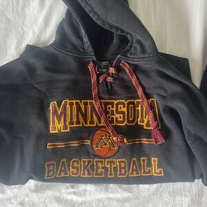 MINNESOTA BASKETBALL OVERSIZED HOODIE | SIZE L